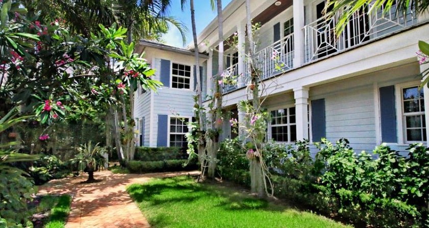 A garden paradise🌴

Check out this courtyard surrounded by these beautiful trees and flowers. The greenery adds a great contrast against the all white home and blue shutters. 

This property is bright, vibrant and the perfect Florida home. ☀️

#prismarchitecture #prismarch #architecturedesign #architecturelovers #customfloorplans #customarchitecture #architecturedaily #architecturemodel #customdetail #architecturedetail #architecturephotos #architectureanddesign #architecturelife #architectureproject #florida #southflorida #architecture_hunter